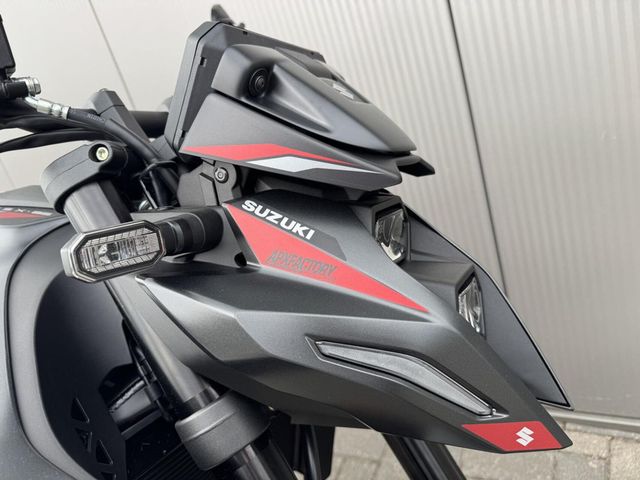 suzuki - gsx-8s
