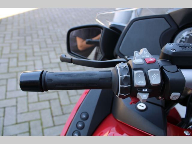 bmw - r-1250-rt