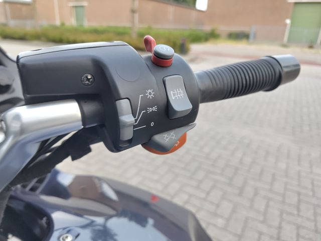 bmw - r-1150-rt