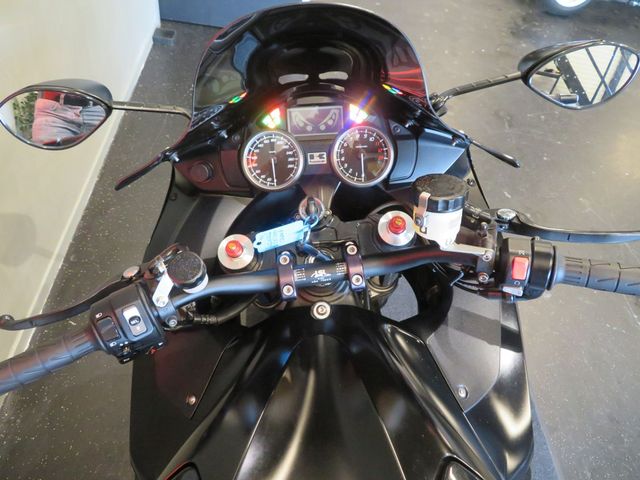 kawasaki - zzr-1400