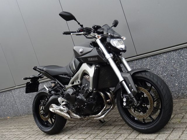 yamaha - mt-09