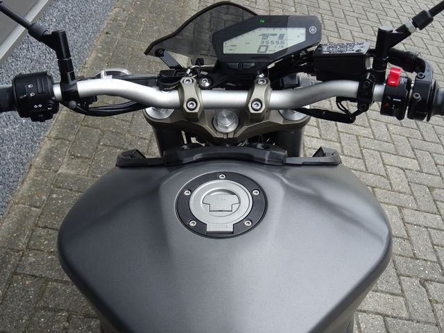 yamaha - mt-09
