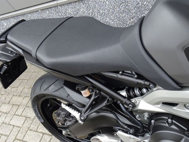 yamaha - mt-09