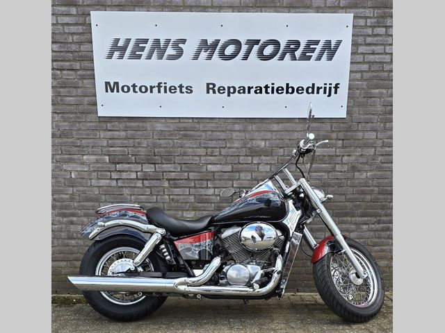 honda - vt-750-c2-shadow-ace