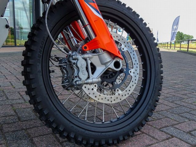 ktm - 890-adventure-r