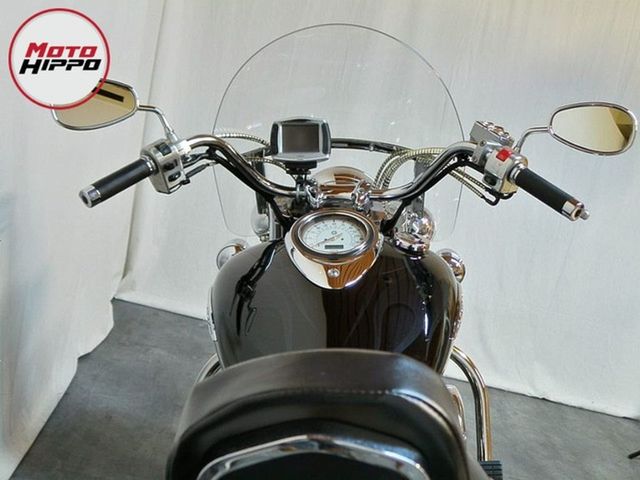 yamaha - xvs-1100-a-dragstar-classic
