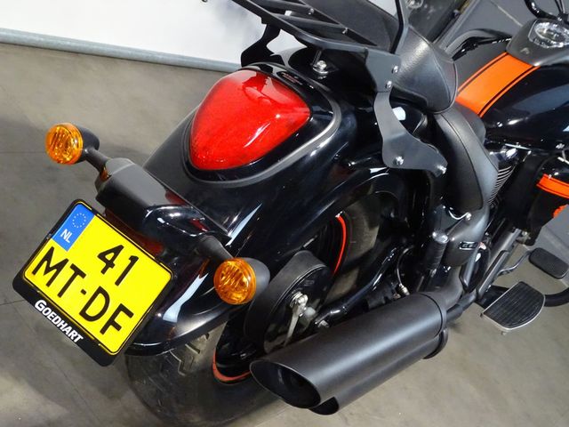 suzuki - intruder-c-800