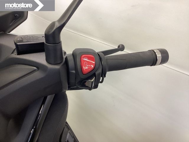 yamaha - x-max-300-tech-max