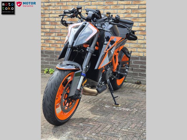 ktm - 1290-super-duke-r-evo