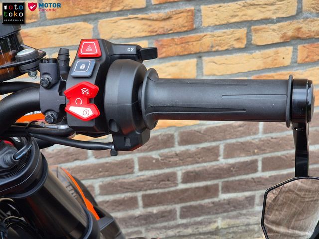 ktm - 1290-super-duke-r-evo