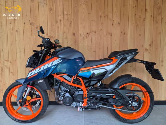 ktm - 390-duke-abs