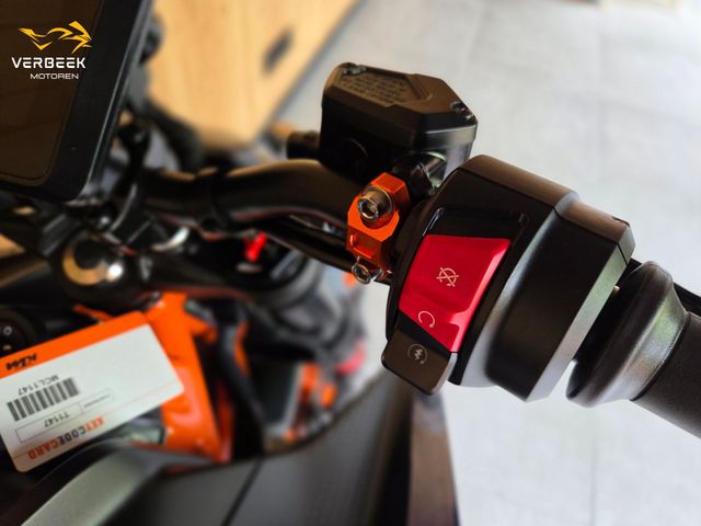 ktm - 390-duke-abs