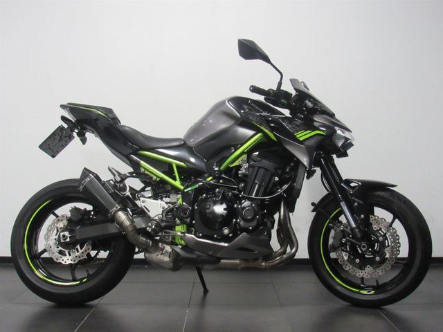 kawasaki - z900
