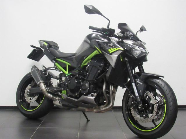 kawasaki - z900