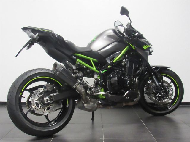 kawasaki - z900