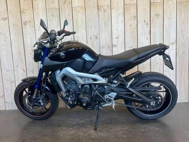 yamaha - mt-09-abs