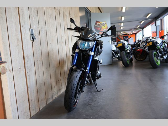 yamaha - mt-09-abs