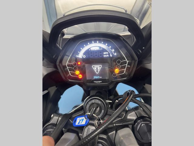 triumph - tiger-660