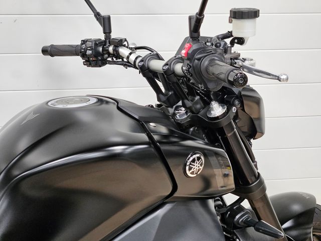 yamaha - mt-09