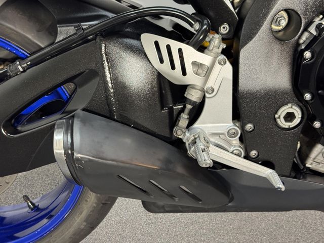 suzuki - gsx-r-600