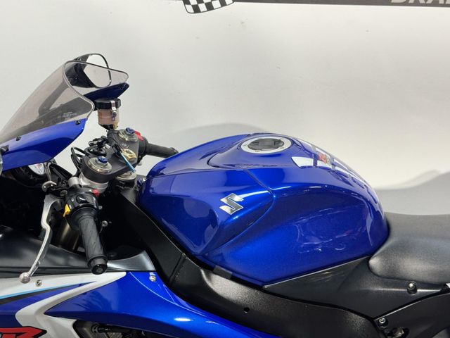 suzuki - gsx-r-600