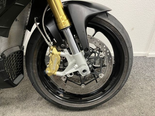 aprilia - tuono-v4