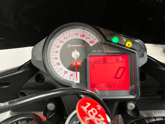 aprilia - tuono-v4
