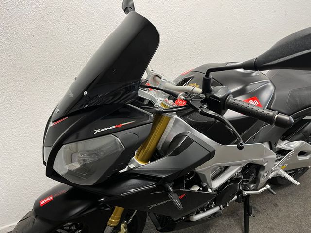 aprilia - tuono-v4