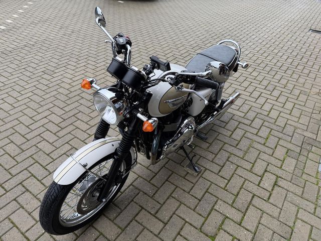 triumph - bonneville-t-100