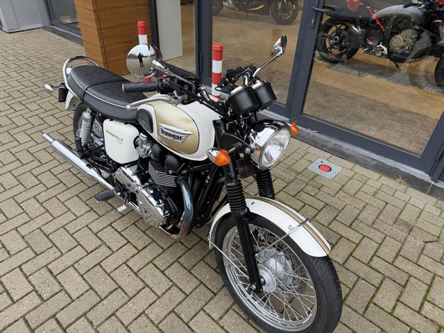 triumph - bonneville-t-100