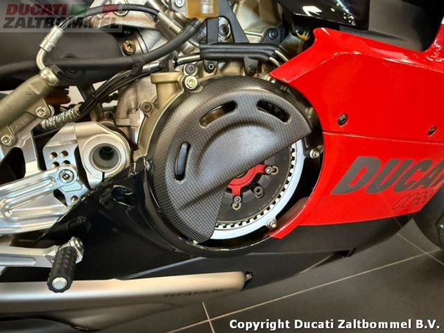 ducati - panigale-v4