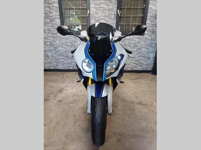 BMW HP 4 – foto 3