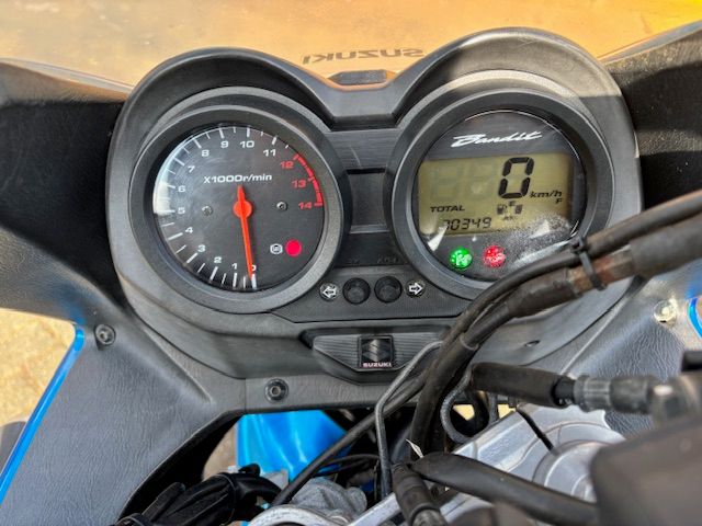 suzuki - gsf-650-s-bandit-abs