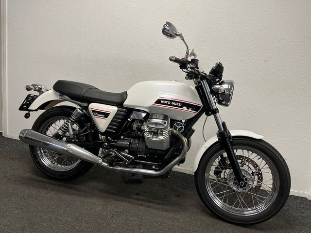 moto-guzzi - v-7-classic