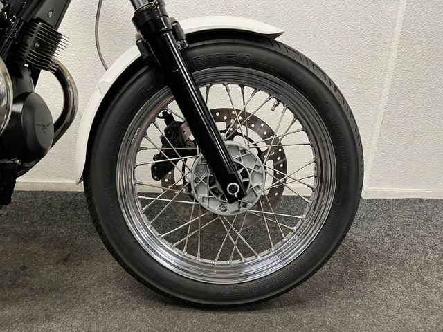 moto-guzzi - v-7-classic