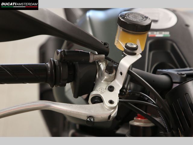 ducati - m-1100-evo