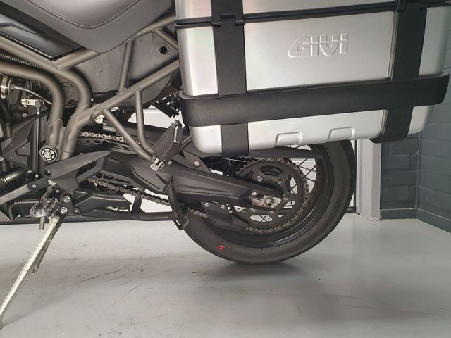 triumph - tiger-800-xca