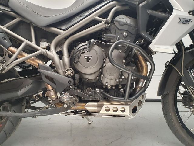 triumph - tiger-800-xca