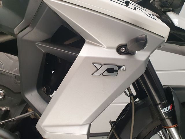 triumph - tiger-800-xca