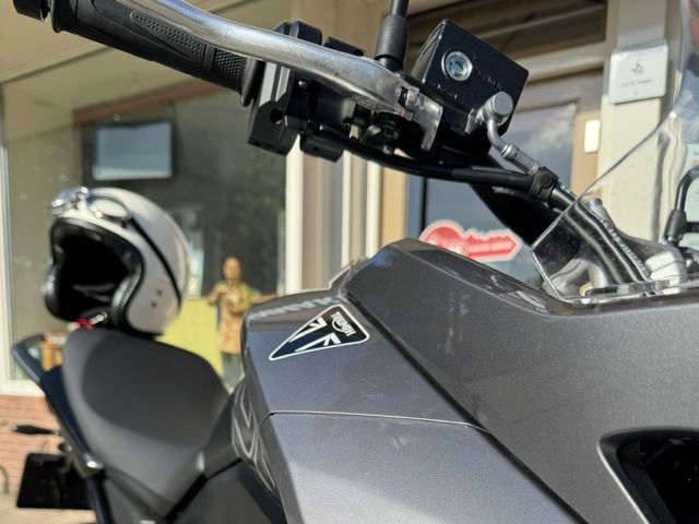 triumph - tiger-sport-800
