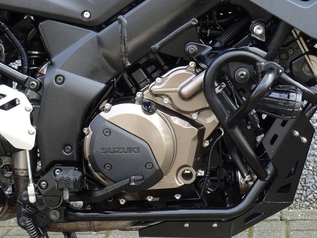 suzuki - v-strom-1050-a