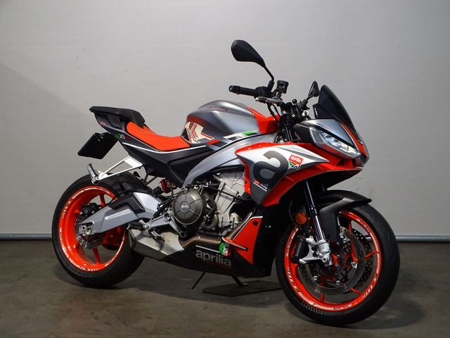 aprilia - tuono-660