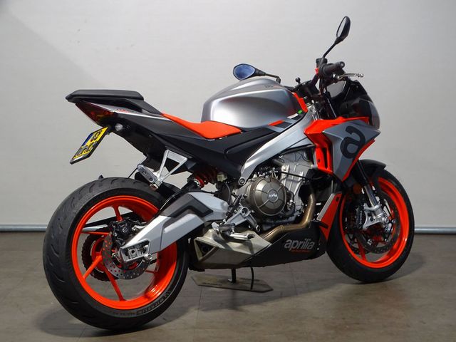 aprilia - tuono-660