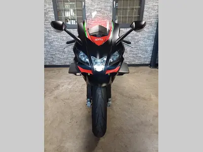 APRILIA RSV 4 1100 FACTORY – foto 3
