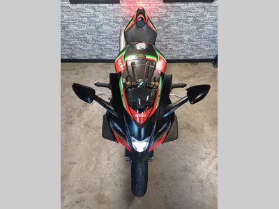 APRILIA RSV 4 1100 FACTORY – foto 4