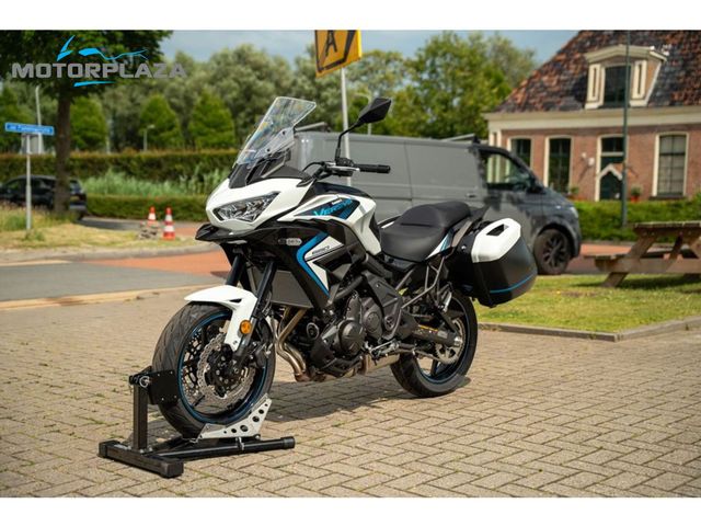 kawasaki - versys-650-tourer