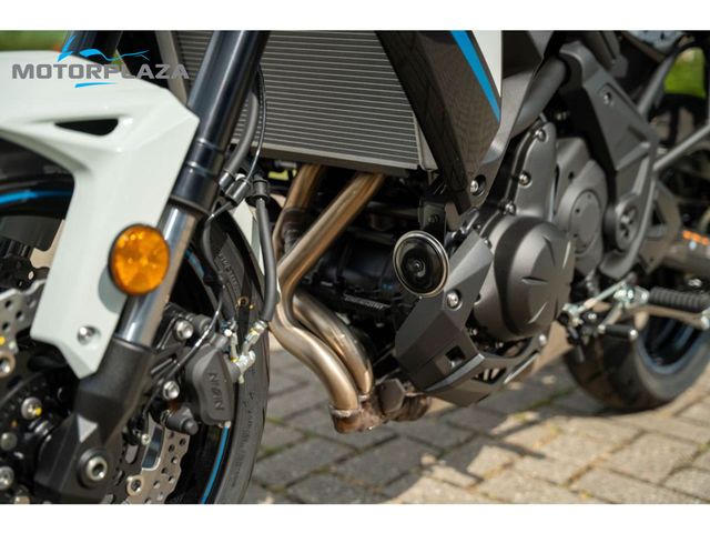 kawasaki - versys-650-tourer