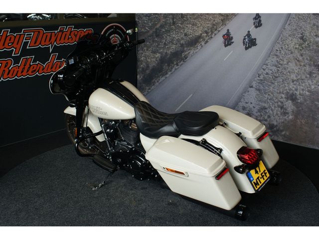 harley-davidson - street-glide-st-flhxst