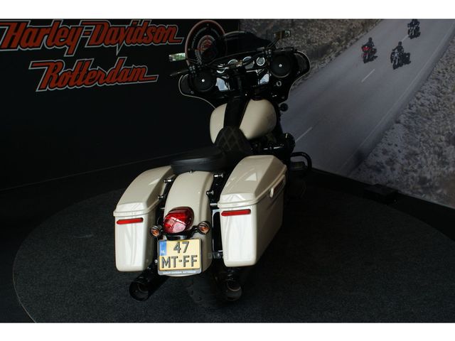 harley-davidson - street-glide-st-flhxst