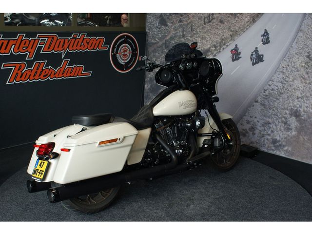 harley-davidson - street-glide-st-flhxst
